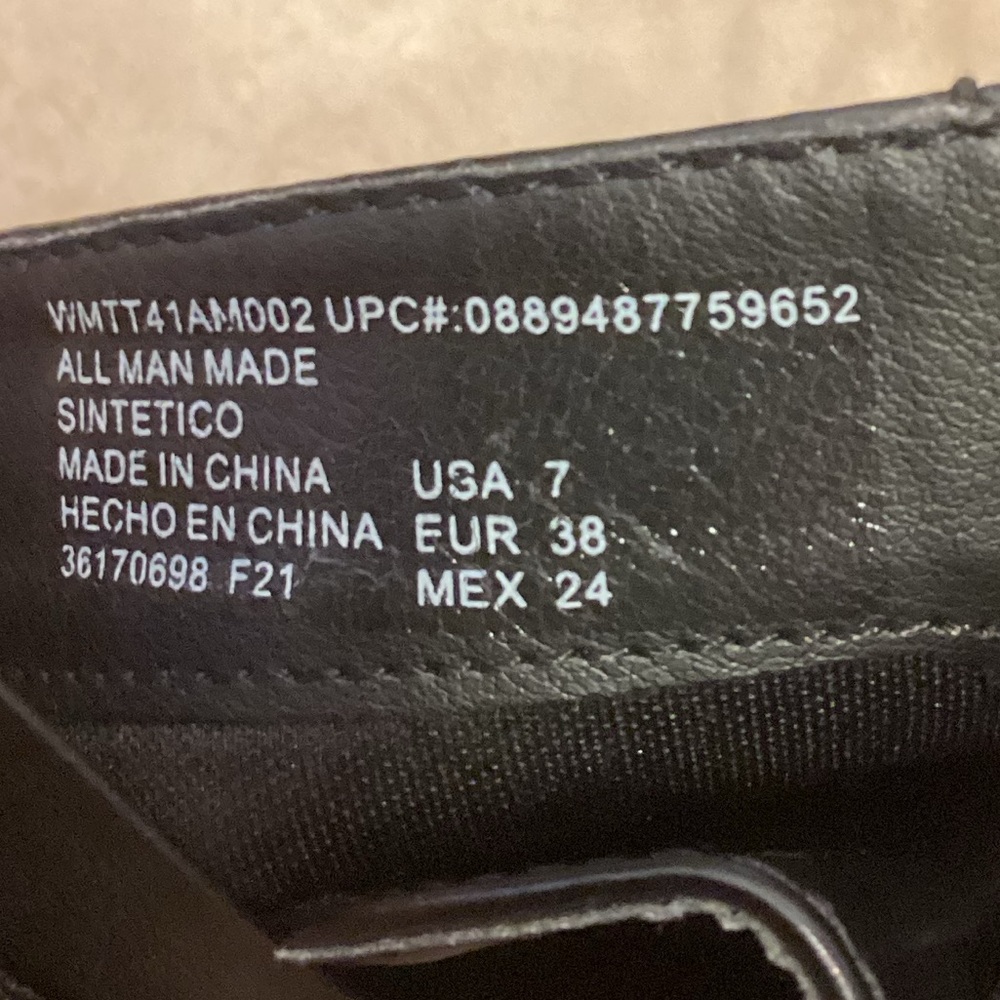 Time and Tru Zip Up Black Boots Women’s Size 7 - Picture 9 of 11